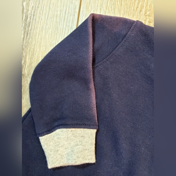 Baby Gap navy/multi dog embroidered sweatshirt Size 6-12 months - Picture 3 of 4